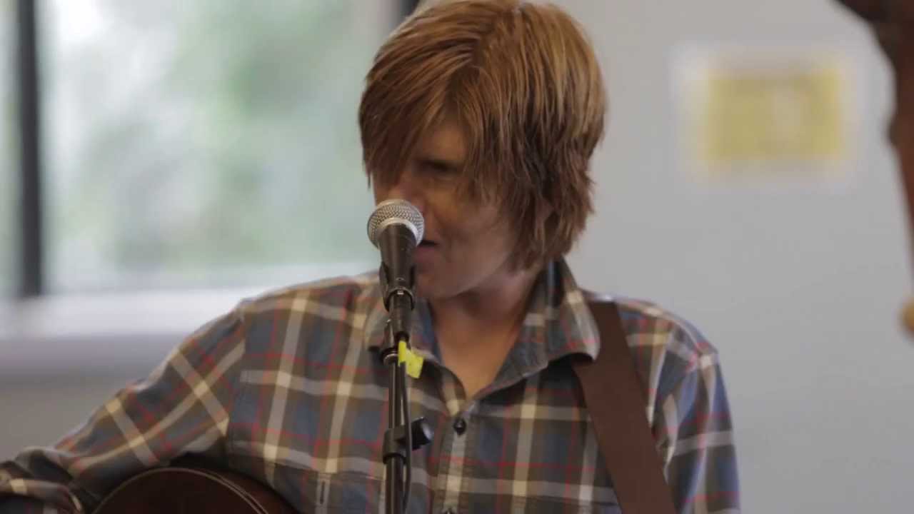 Brett Dennen: Comeback Kid (That's My Dog) presented by Half-Moon Outfitters