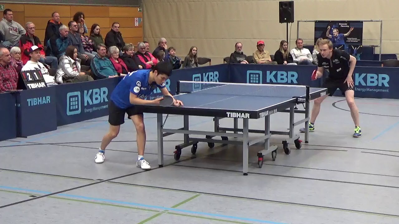 Flemming vs Sone Japan TV Hilpoltstein vs Saarbruecken 2  20200216 2  Bundesliga Tischtennis Stativ