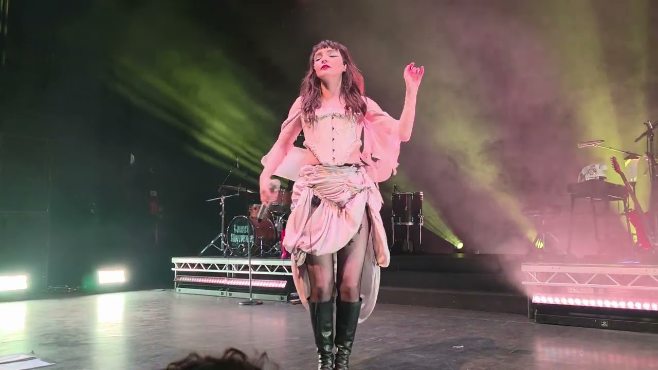 Lauren Mayberry - Sunday Best (Live at O2 Shepherd's Bush Empire, 26 March 2025)