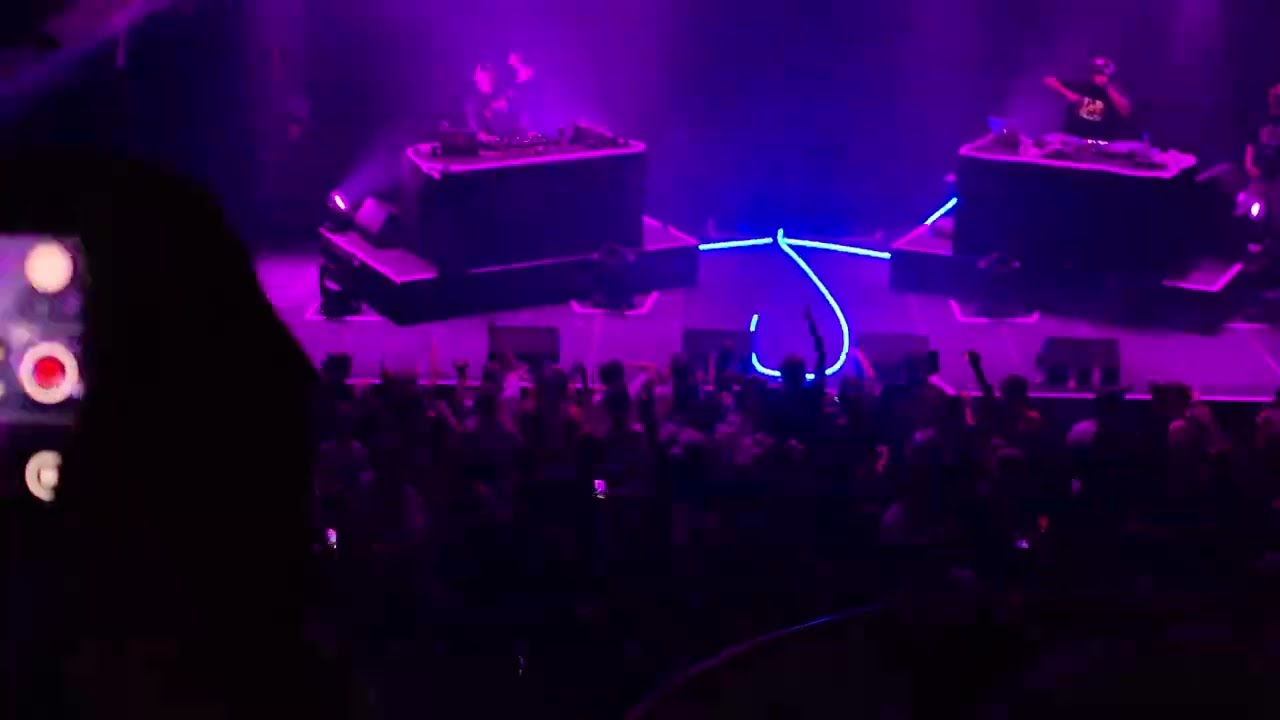 DJ Premier & The Alchemist performing live in Amsterdam