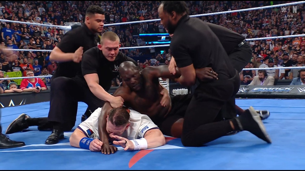 R-Truth Ataca John Cena Otra Vez!!! - WWE Smackdown 6/13/25