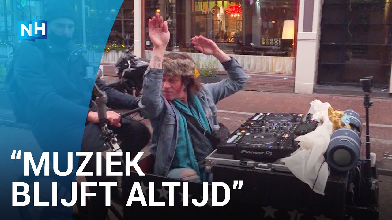 Bakfiets-DJ's organiseren fietsraves in Amsterdam