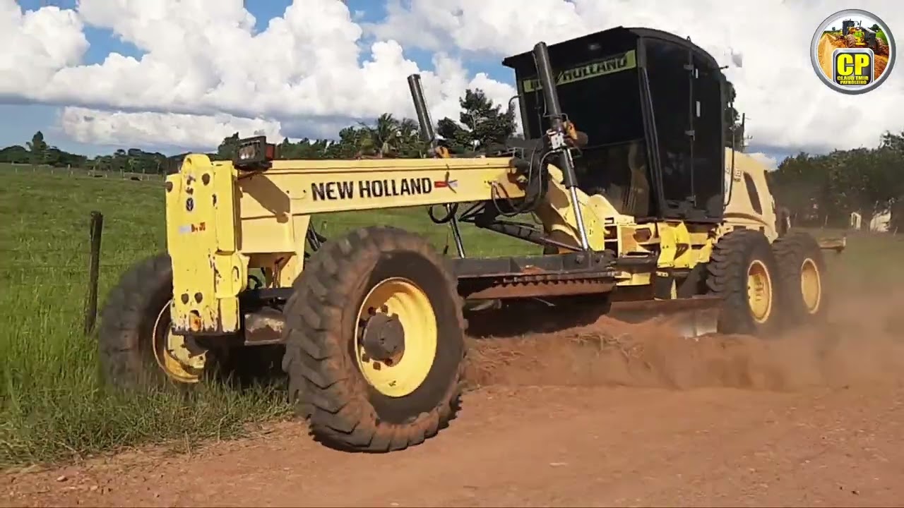 PATROL NA LIMPEZA E PATROLAMENTO DE ESTRADA/Motoniveladora/Patrola/Road Grader/Motor Grader GD655.