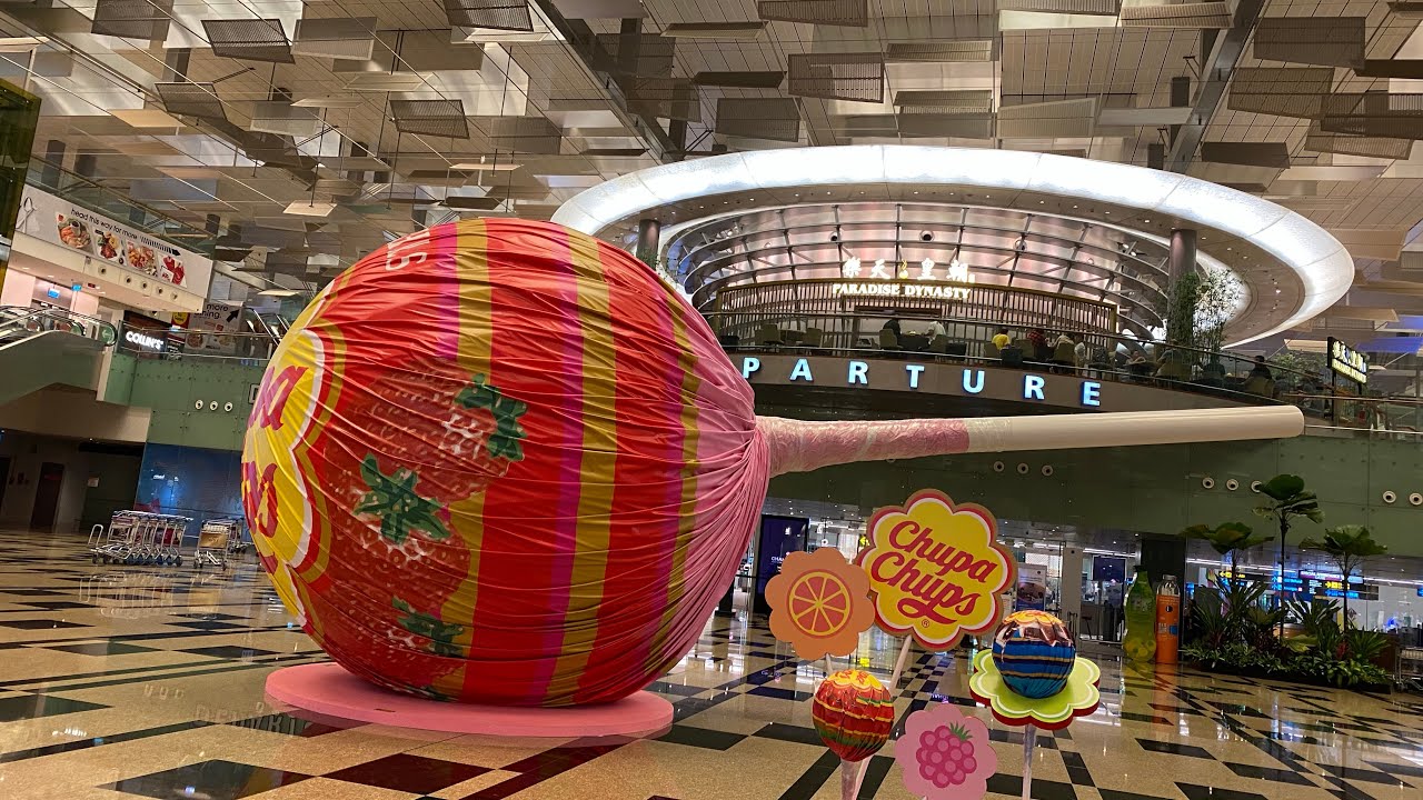 Giant Chupa Chups Lollipop at Changi Airport