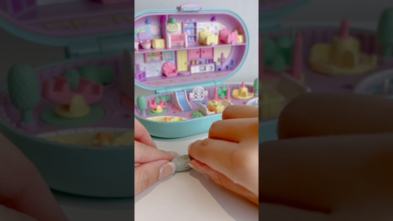 Tiny Polly Pocket Compact by Even_tinier