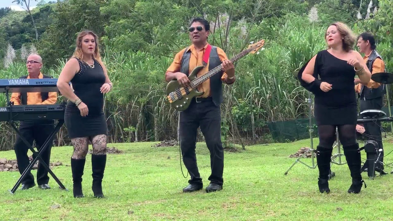GRUPO INDIO, COMO ME COMPONGO