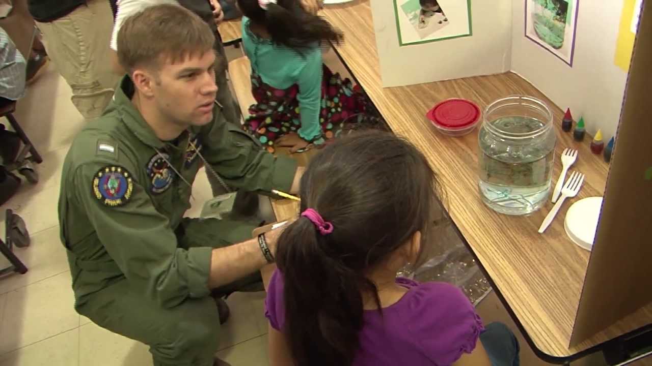 Guam Servicemembers Volunteer At Elementary School Science Fair