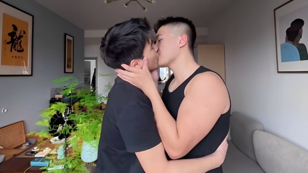 185體育生1和180奶狗0的戀愛日常丨甜蜜親親❤️丨🌈夫夫星星與辰辰 Cute Gay Couple [ENG SUB]