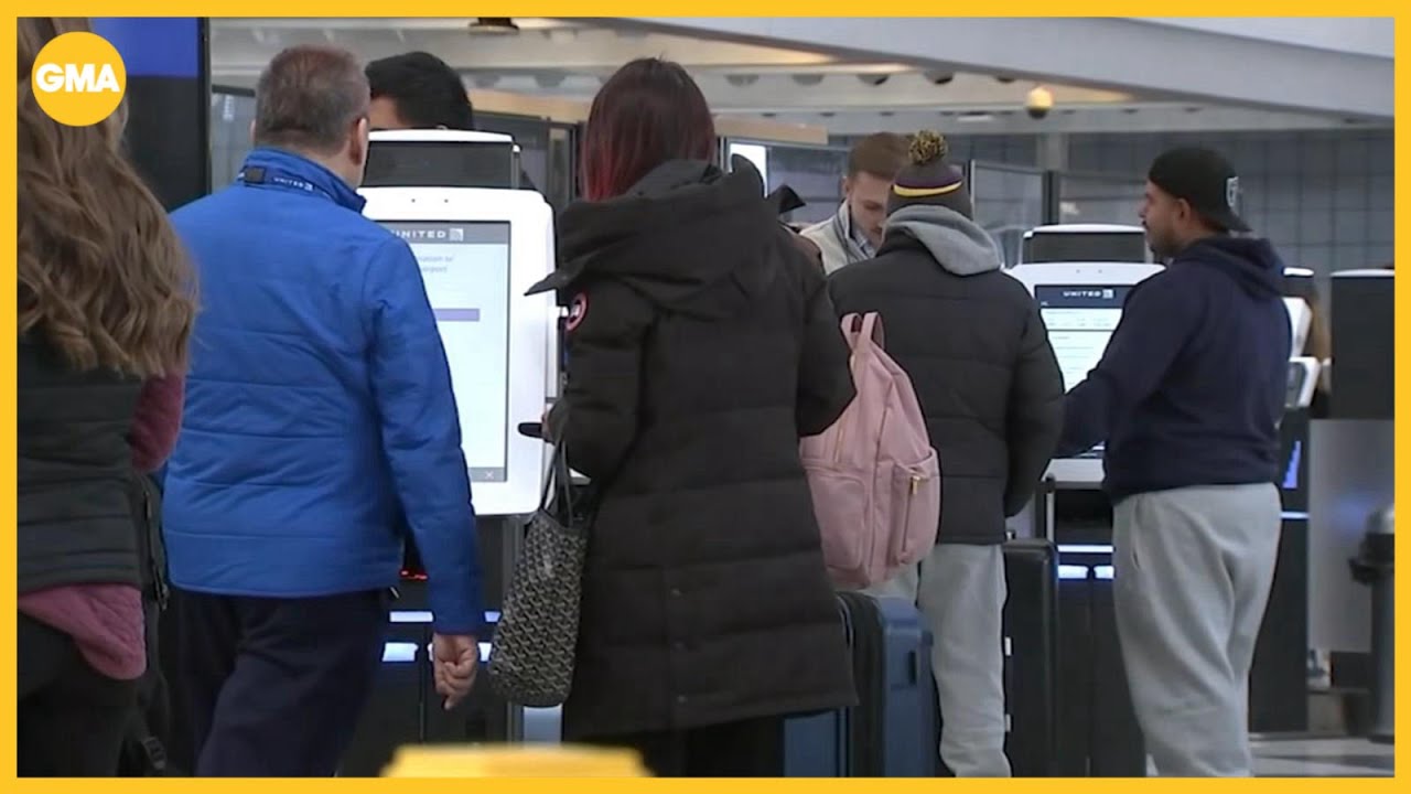 How the TSA is handling the holiday travel surge
