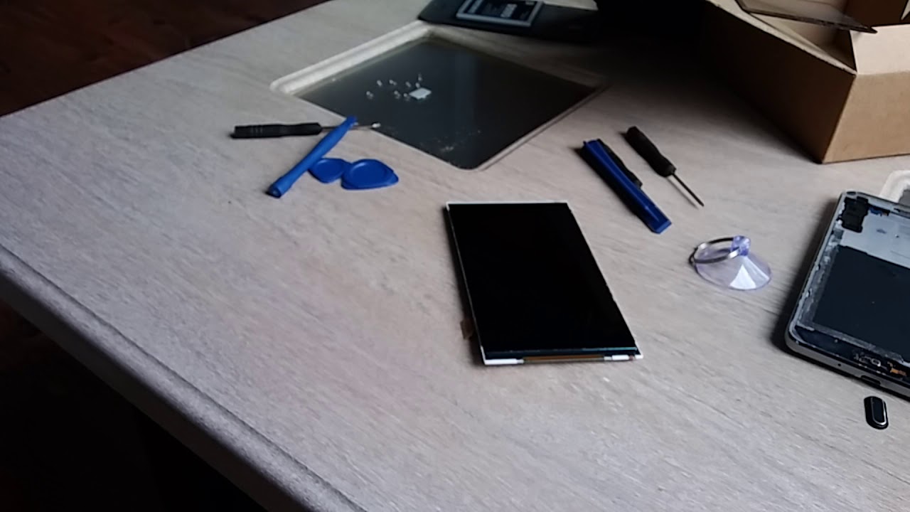 Wymiana digitizera (dotyku) w smartfonie