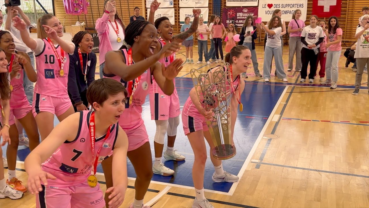 Quand la salle du Rocher chavire de bonheur 🏀 ⛹🏽‍♀️ 🥇 🏆 🍾