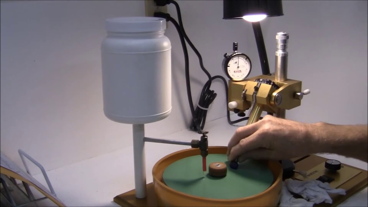 Faceting a synthetic corundum oval