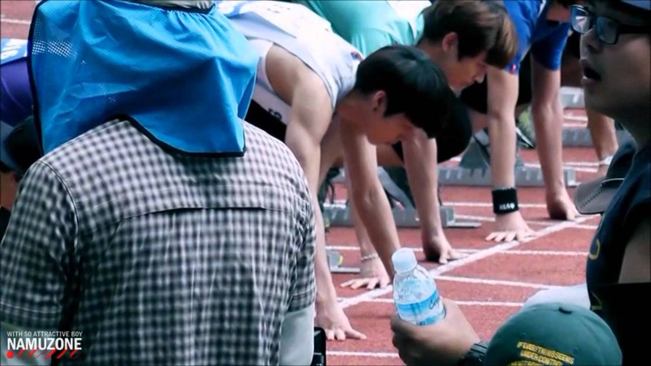 [Fancam] - 110827 - Woohyun running + WooGyu