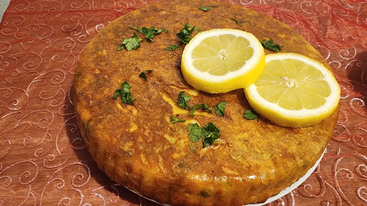 شوفو معيا فطوري، طاجين ملسوقة تونسي زمني بنة على بنة 😋😋كفتاجي ،شربت شعير، سلاطة روز 