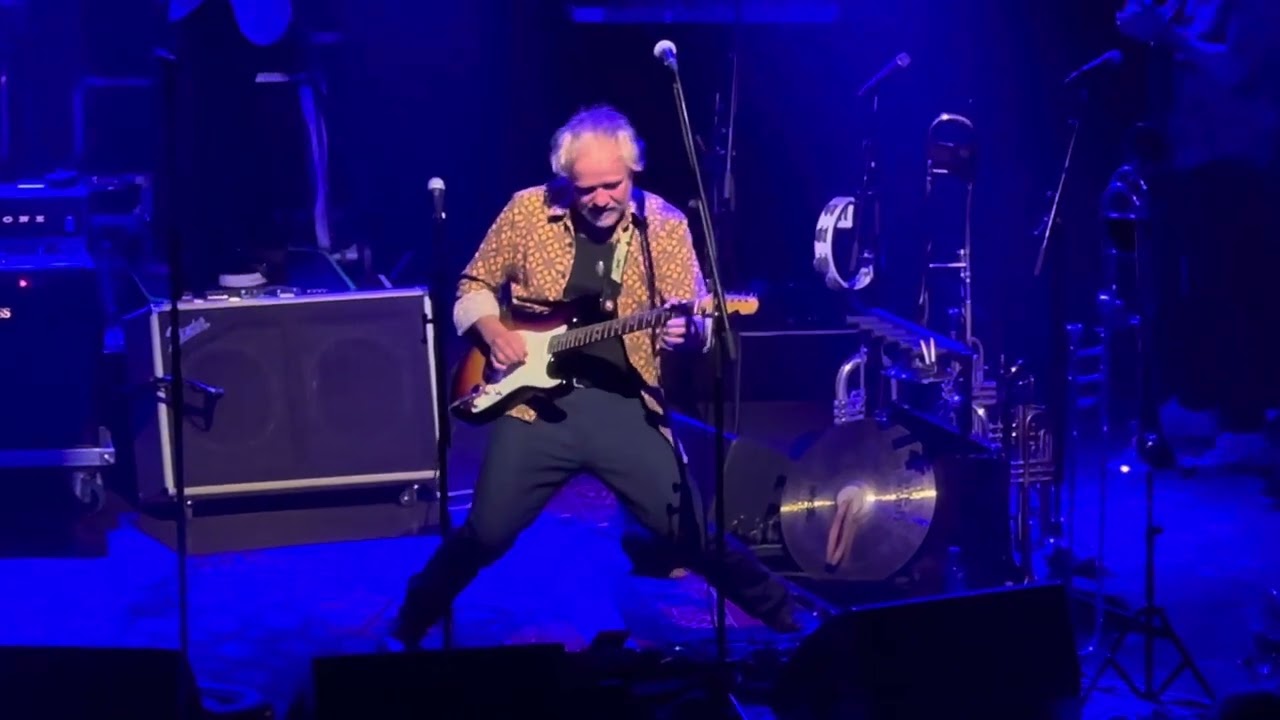 Patent Ochsner Konzert 1.3.25 Bierhübeli Bern — Bälpmoos ds‘bodä grockt!