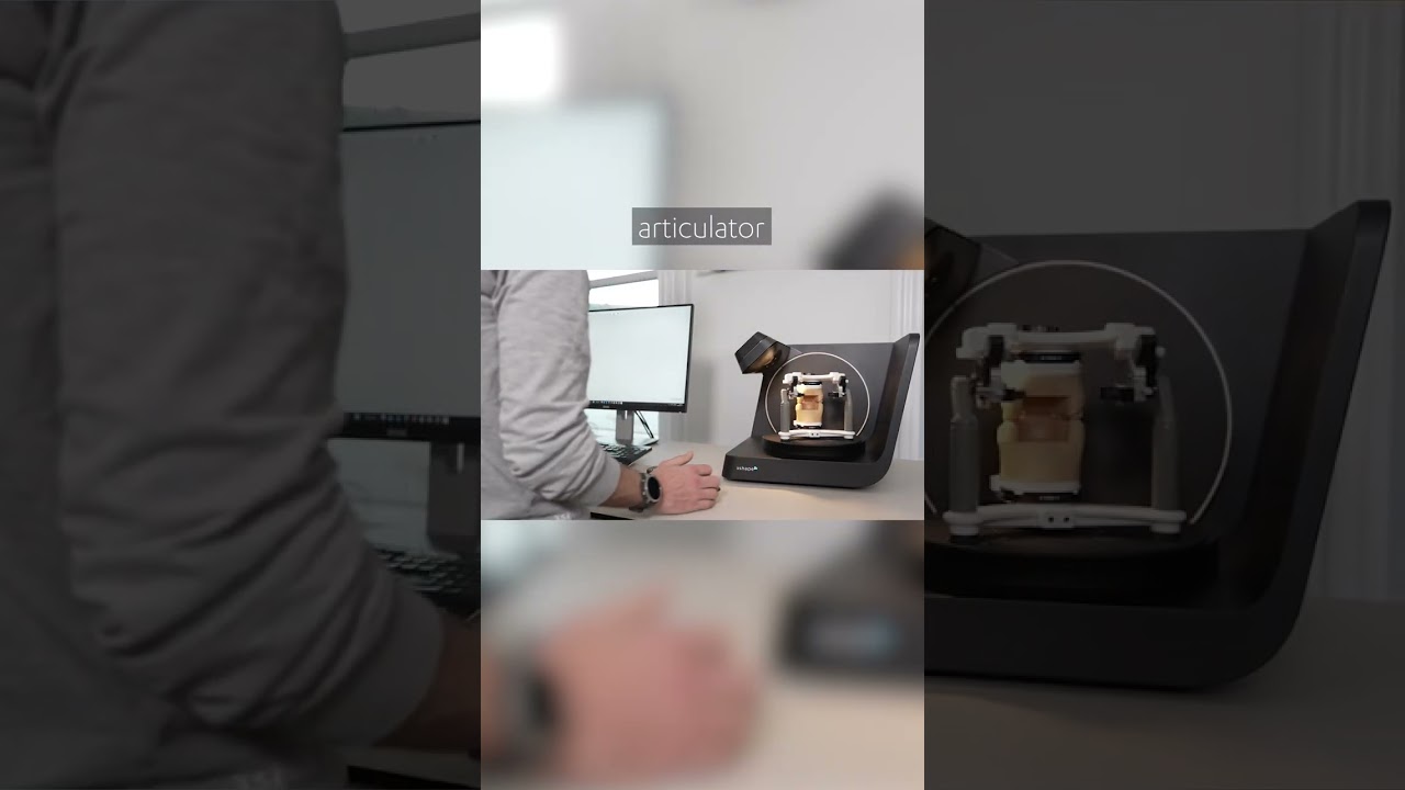💪 The dual model rotation of the 3Shape F8 lab scanner lets you do more, at once!