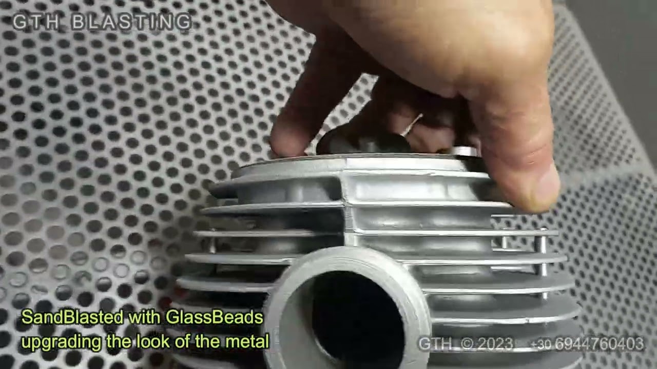 Sand blasting glass beads cylinder