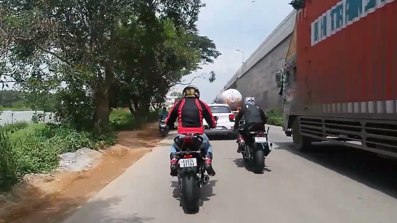 Superbike Highway🔥 Gen2 & Gen3 Hayabusa | GSXR1000 | Street Triple | KTM 890 | Monster Fly-By