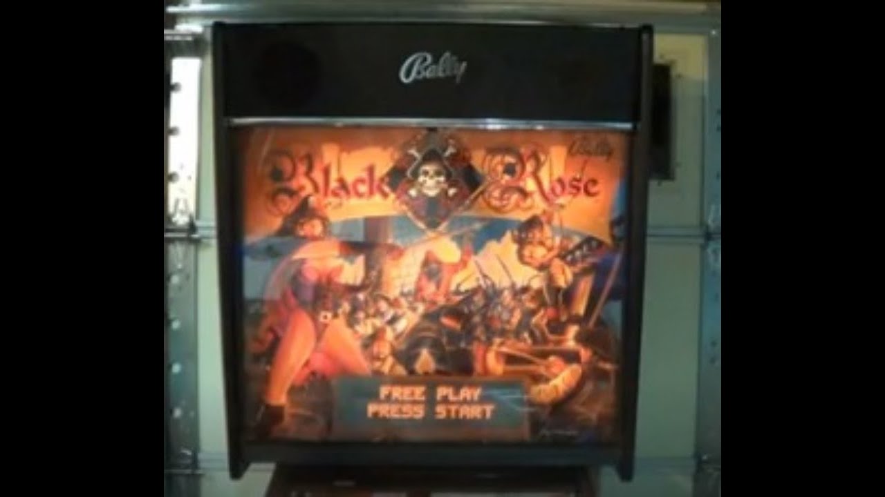 BLACK ROSE PINBALL MACHINE - BY BALLY 1992