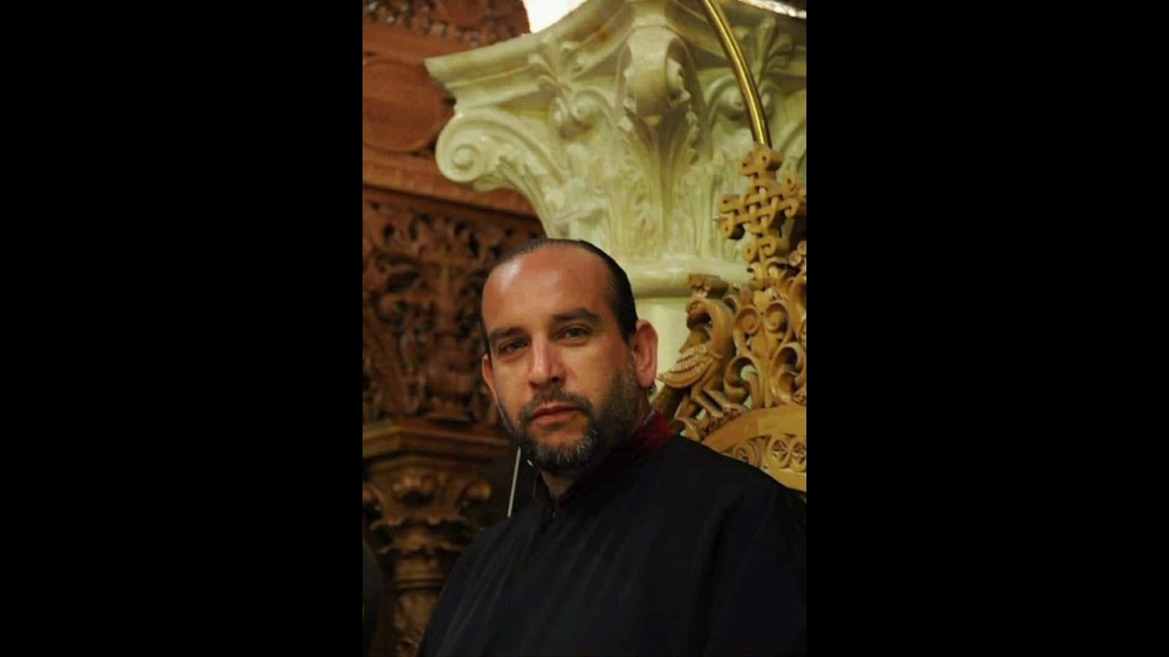 Pashalis Pashalidis & Petre Moise interpreteaza un axion de  Karamanis.