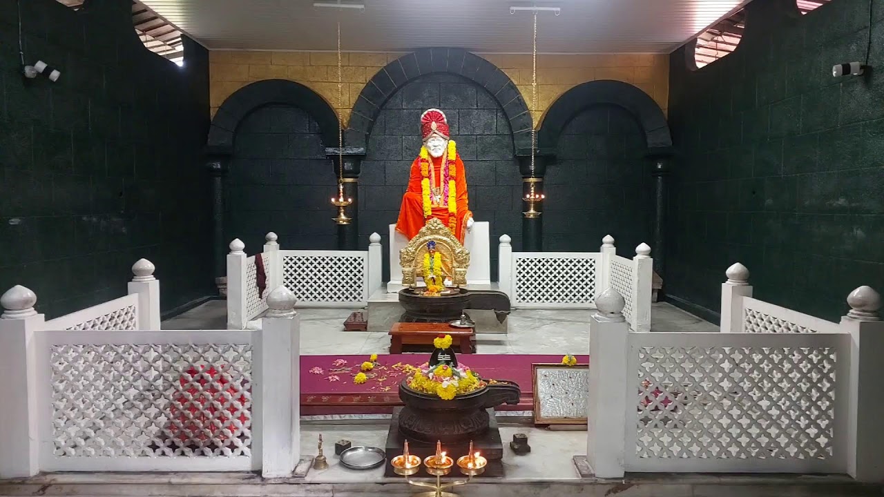 Sai Baba bhajan & Live Aarti | 1 June | Shirdipuri