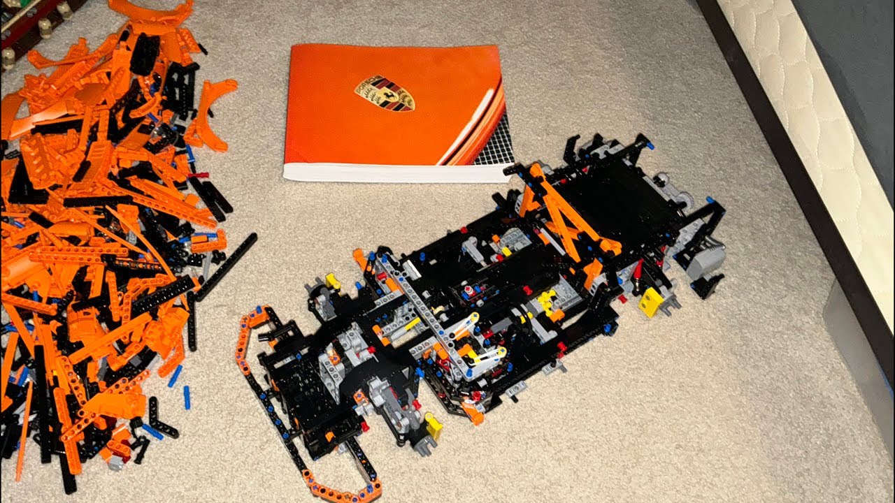 LIVE — Building Lego Technic 42056 Porsche 911 GT3 RS Part 5
