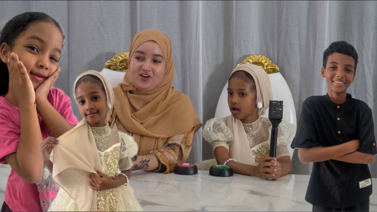 ILYAAS WAALAGA YAAB SADAY NADIA YES OR NO WIILASHAN QIIMEY …… NADIA OO TAGAN ANIGA AYAA …😂