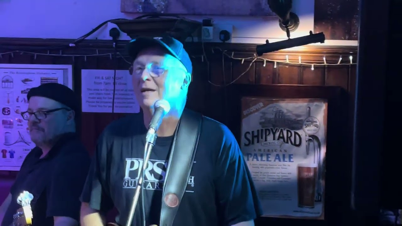 The White Horse Pub Harborne  Thirsty  Work Band Sat 25th October at 11 05 2025