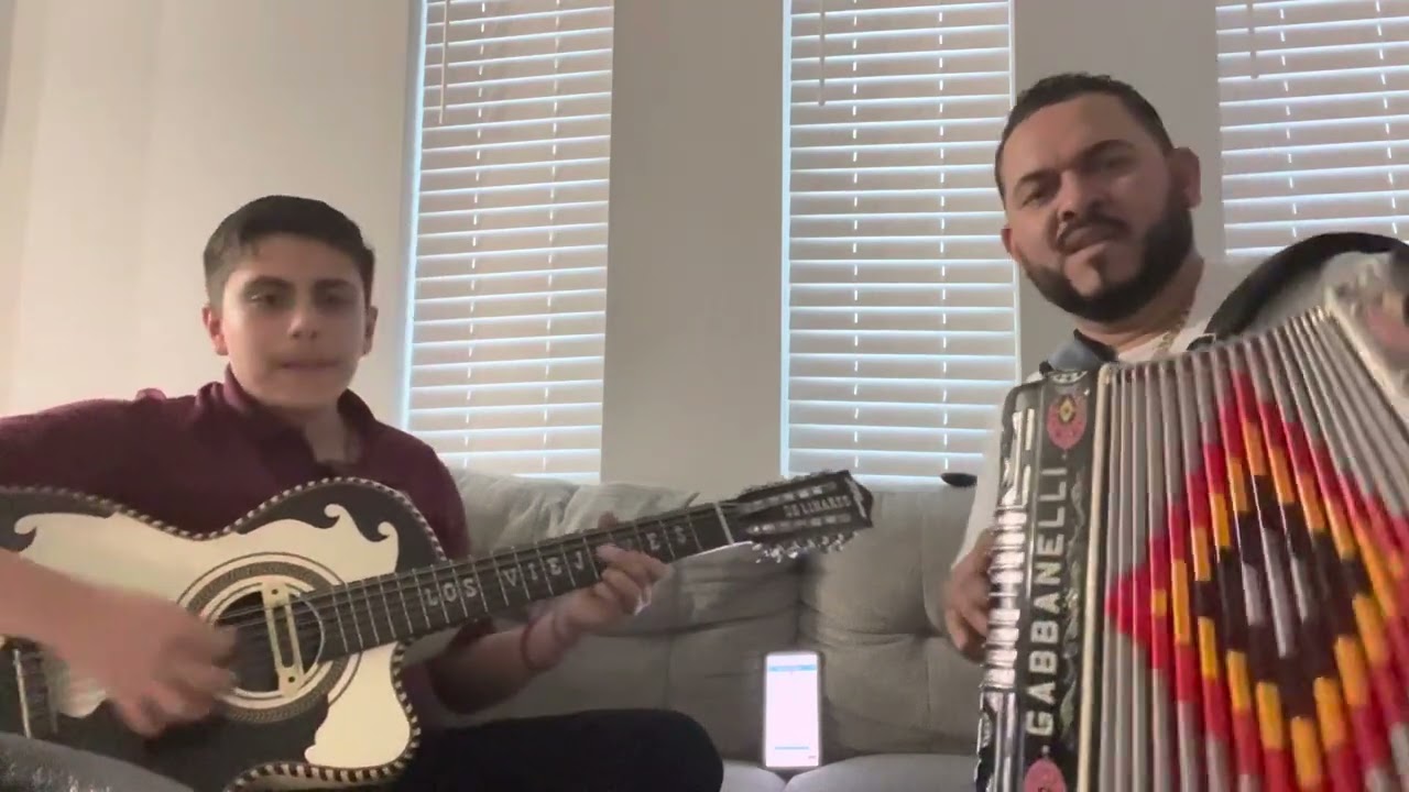 AMIGOS TUVE UNA NOVIA Genaro cruz jr y su papá