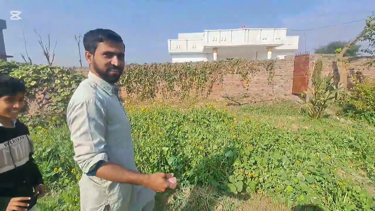 Bhalot video .mery chacho ka bagecha .#foryou #youtube #viral #village #gardan 