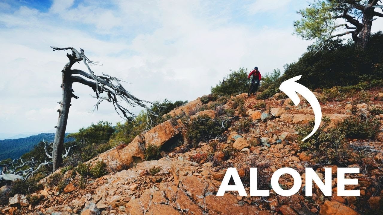 Solo MTB Ride on a Rainy Day | A Mountain Bike Meditation