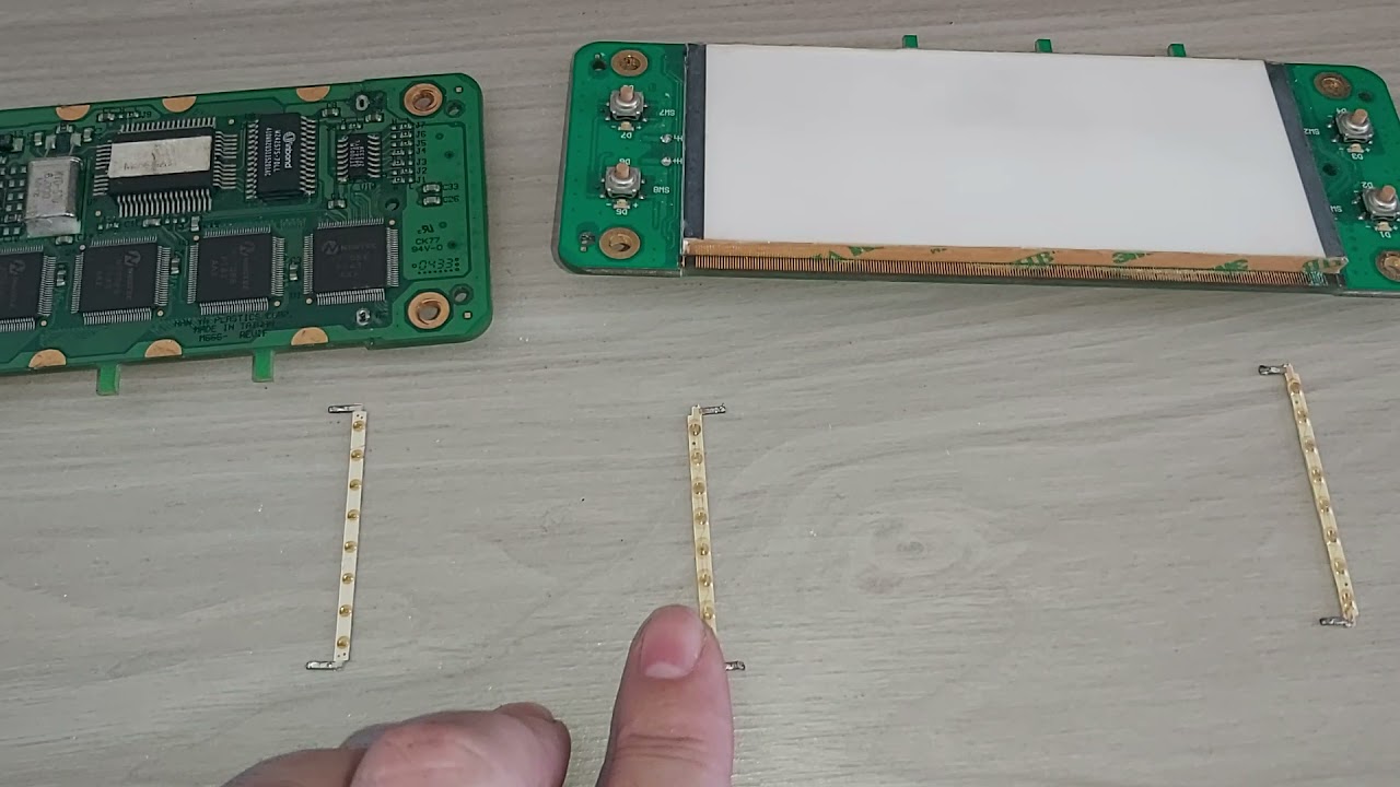 Thermo king. Conserto do Display, SR-3, SR-2. HMI e componentes placa.