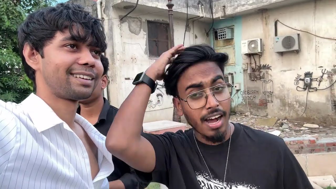 DLF Mall of India Full Tour Vlog | Delhi Noida Cinematic 4K | Exploring with Friends