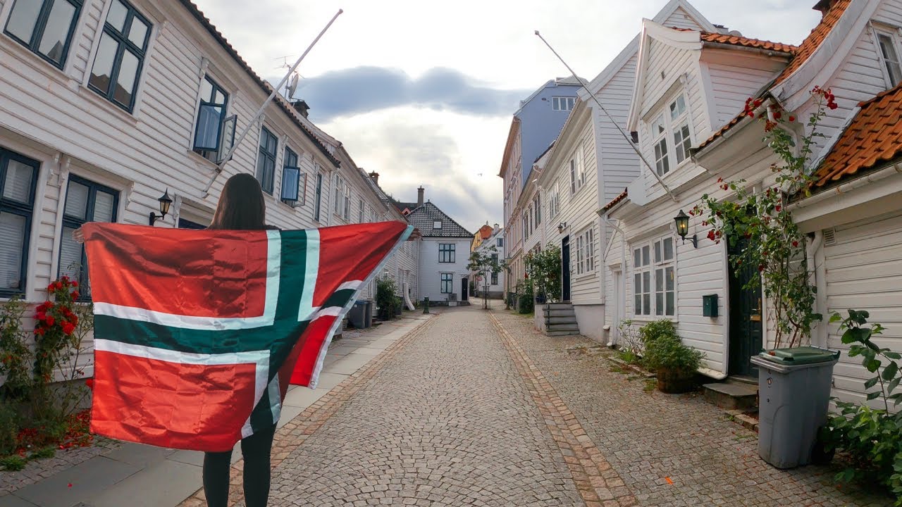 Virtual Run Bergen, Norway | Old City Street Run | Sightseeing | Virtual Running