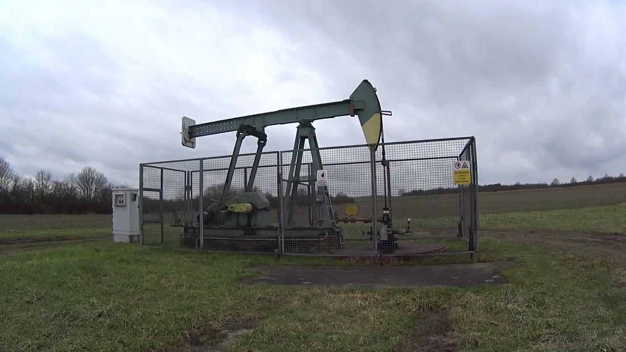 Pferdekopfpumpe, Gestängetiefpumpe, Pumpjack, Hannover/ Kronsberg