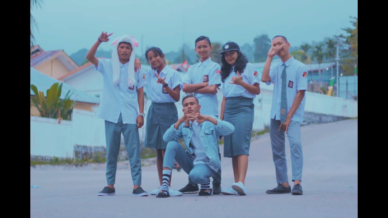 Onchez Nanlohy -  Masih Sekolah (Official music video)