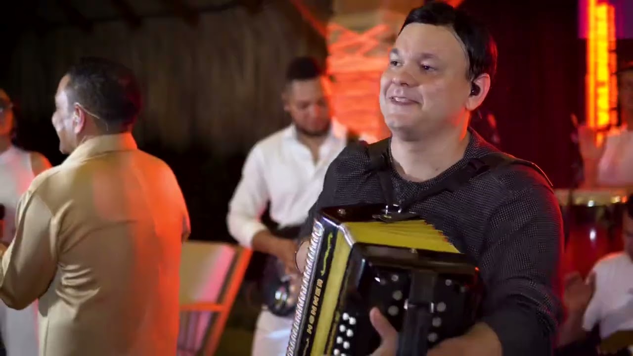 DIEZ RAZONES PARA AMARTE / JORGE VALBUENA Vol.1