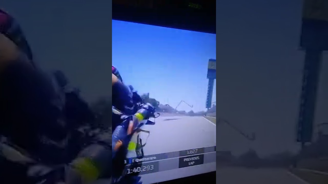 luca marini vs joan mir di catalunya 2022