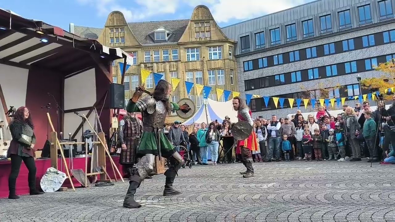 Die Ritter schlagen sich gar trefflich &ndash; Mittelalter Markt Castrop-Rauxel 2025 ⚔️