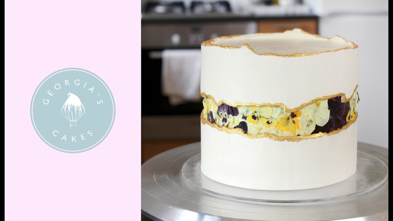 How To Make A Fault Line Cake With Edible Flowers | Georgia's Cakes