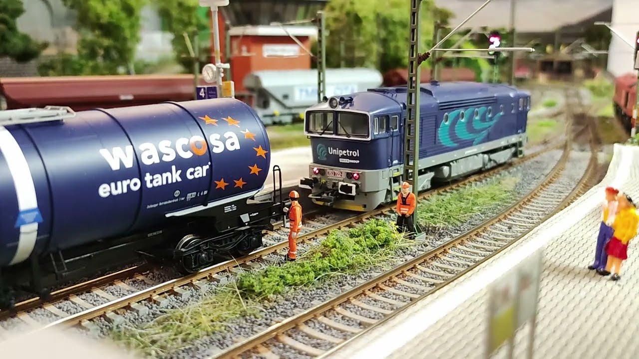 Fahrbetrieb auf der H0 Modellbahn // 