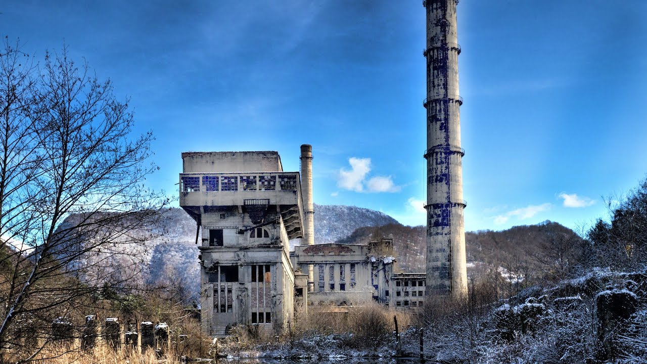 12 гигантских заброшенных сооружений и мест