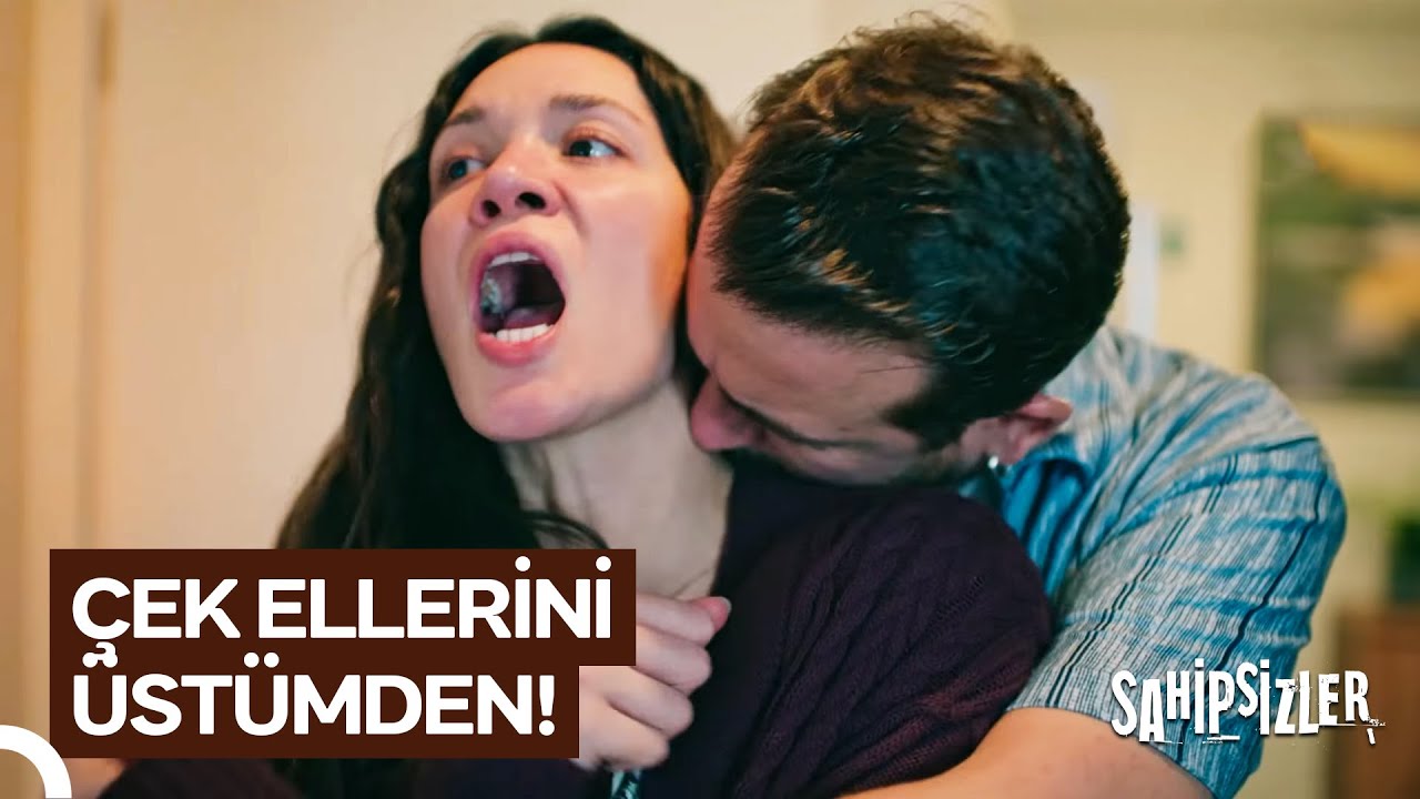 Evdeki Misafir, Azize'ye G&ouml;z&nbsp;Koydu! | Sahipsizler 4. B&ouml;l&uuml;m
