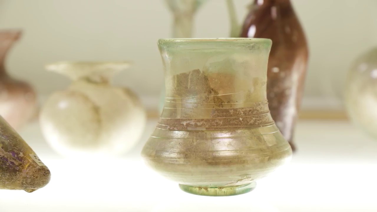 How to make a nuclear waste glass