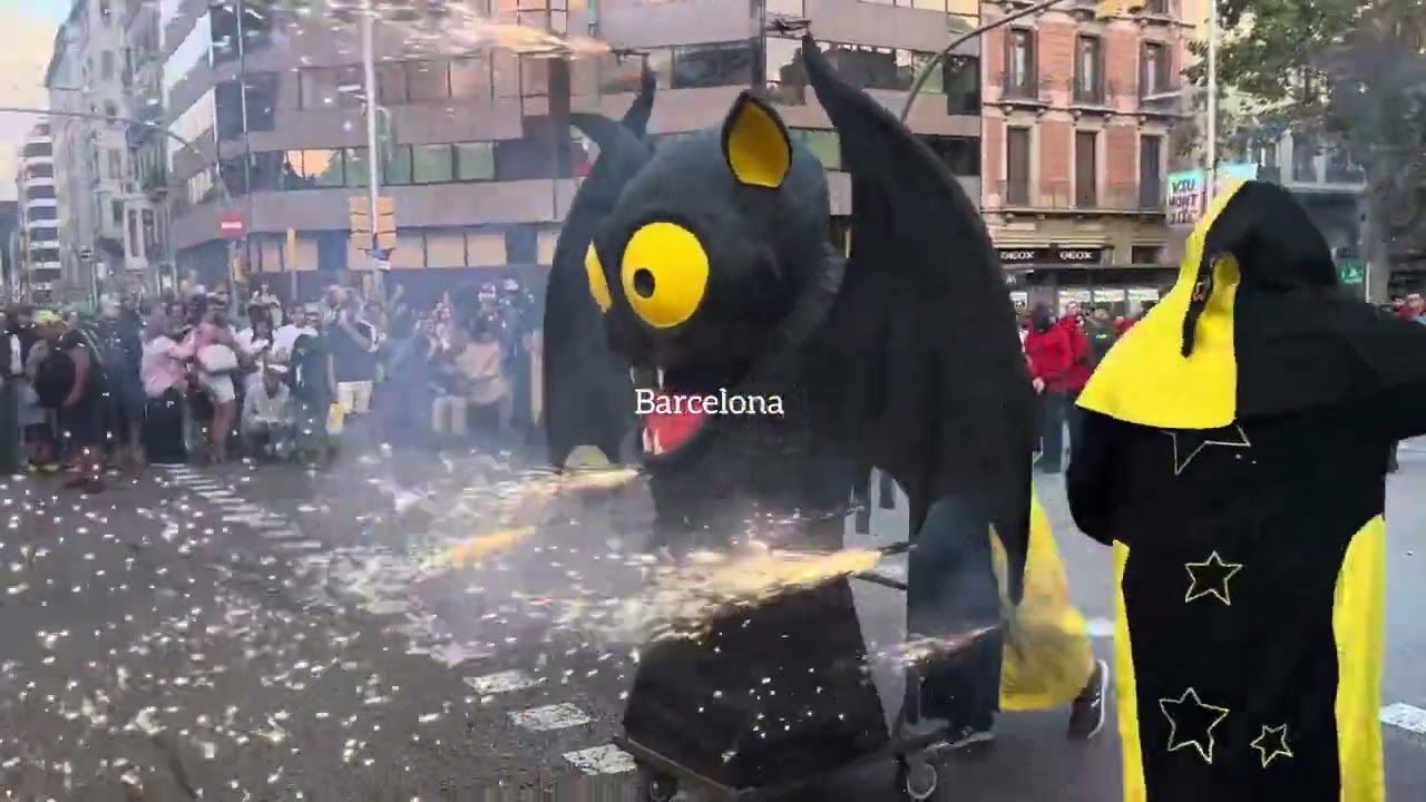 MERCE FESTIVAL 2025 CORREFOC/ LITTLE ONES PARADE  DEVIL BEAST FIREWORKS 