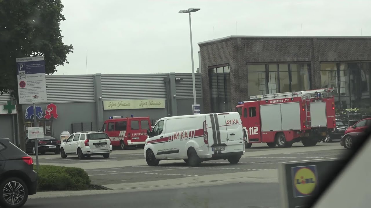 Ausgelöste Brandmeldeanlage im Rewe löst Feuerwehreinsatz aus in Niederkassel-Ranzel am 04.09.24