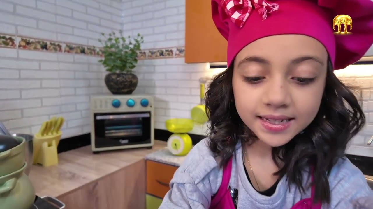 برنامجكم Kids Kitchen في عدده العاشر  دائما مع  االشاف إرم ستقدم لكم طبق كروكات الأرز و التونة