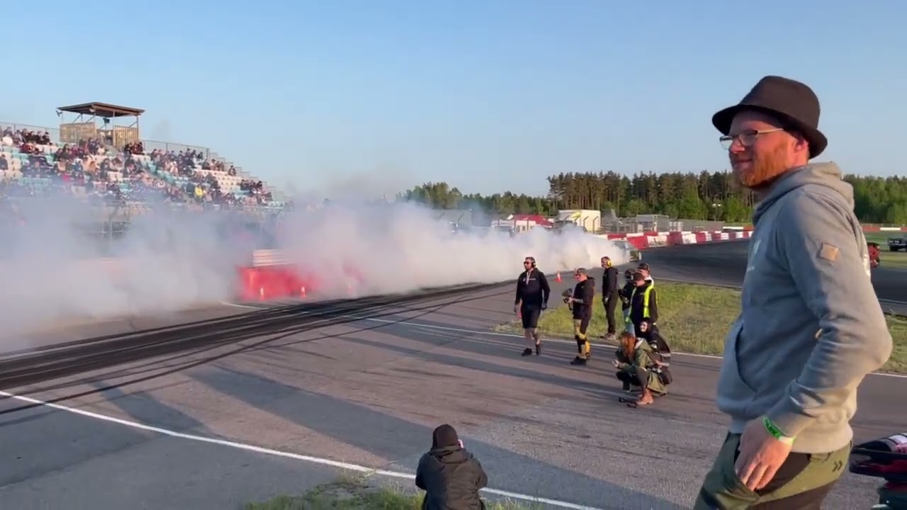 Drifting, Burnout och Bank&ouml;rning p&aring; Bimmers of Sweden 2023