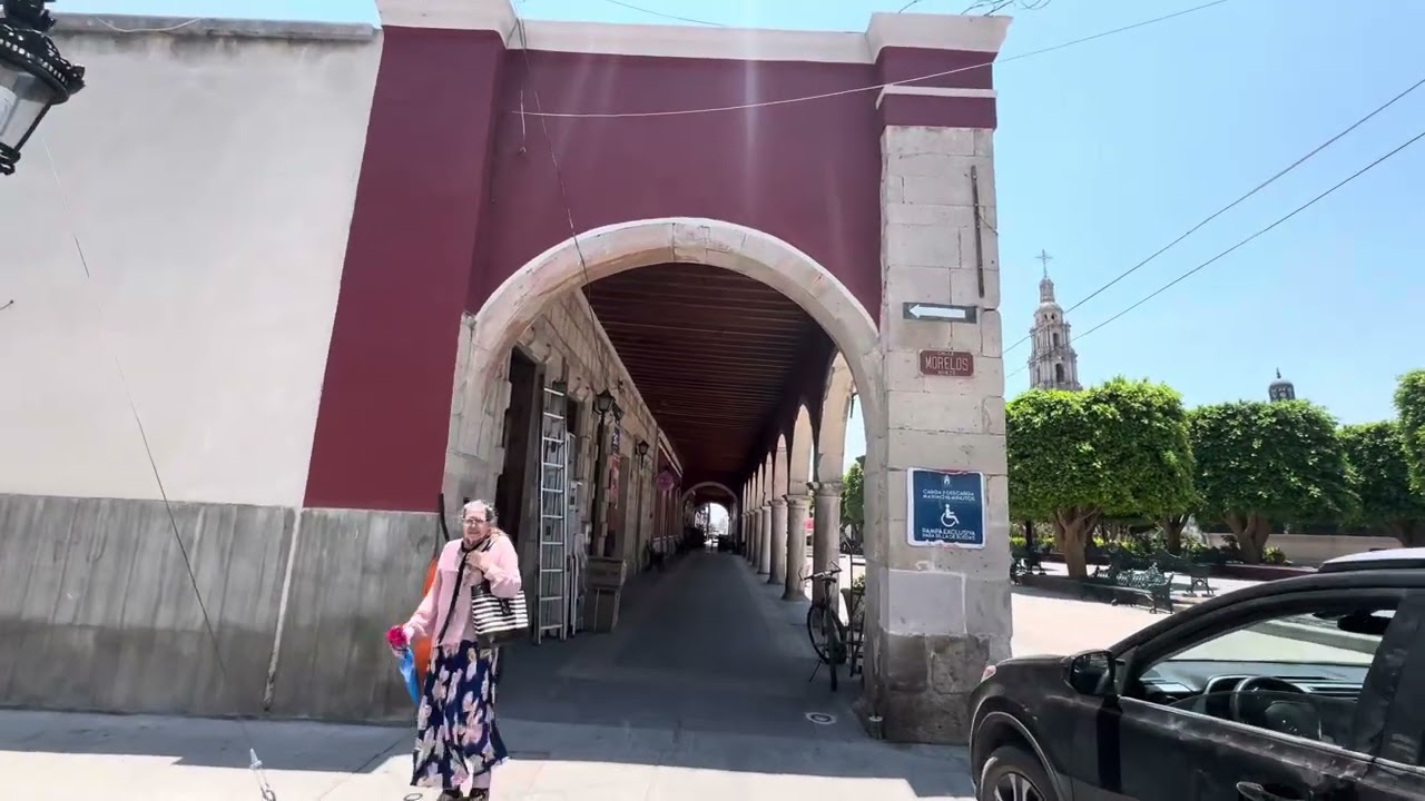 A qui dando un recorrido en Sanjulian Jalisco