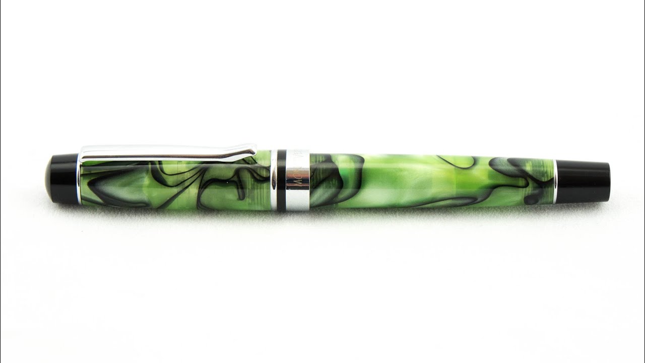 Fountain Pen Review: Monteverde Prima